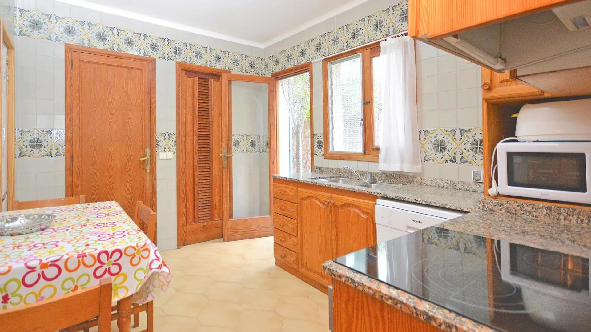 Chalet Boreal House Alcudia