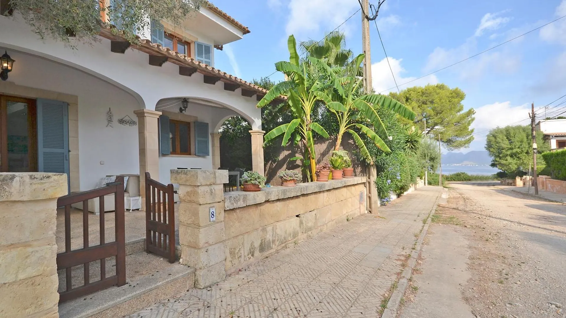 Boreal House Alcudia  0*, Alcudia (Mallorca)